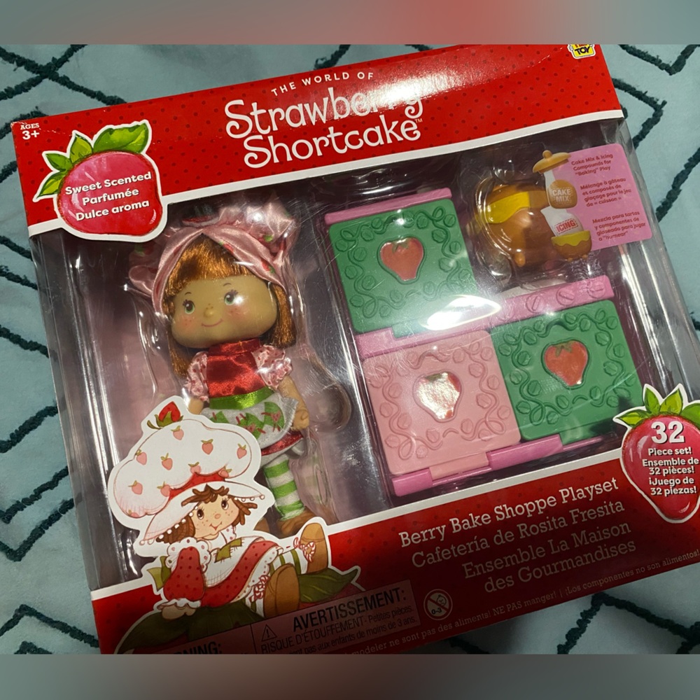 Berry Bake Shoppe Playset
